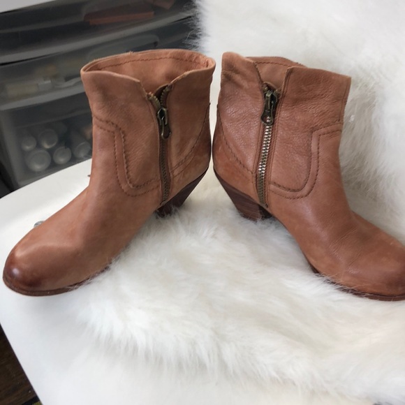Sam Edelman Louie bootie - Picture 2 of 3
